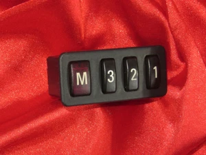 BMW E39 E38 5 7'ies DRIVER COMFORT SEAT MEMORY SWITCH BUTTON REGULATOR 8352160 - Picture 1 of 4