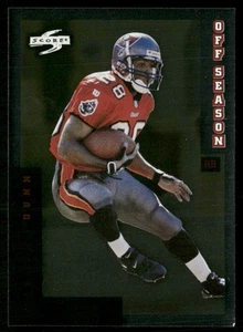1998 Score Showcase Off Season Warrick Dunn #PP147 - Picture 1 of 2