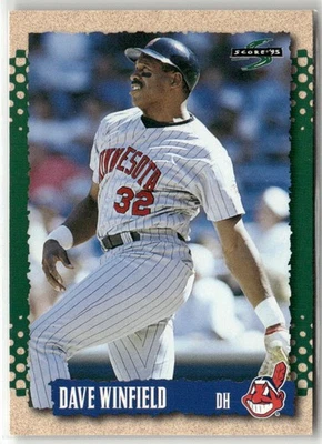 1995 SCORE #80 DAVE WINFIELD CLEVELAND INDIANS - Image 1 of 2