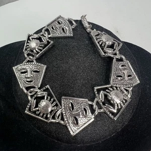 Vintage Sarah Coventry Talisman of Love Bracelet Face Pices Crab Fits 7.5" Wrist - Picture 1 of 2