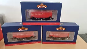 Bachmann 38-603 21T Grain Hopper Wagon Bass Charrington Red OO Gauge x 3 - Picture 1 of 2