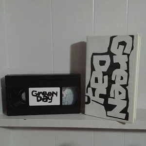 Green Day Live 1990 VHS Punk Concert - Picture 1 of 3