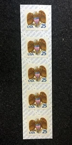 1989USA #2431v 25c Eagle & Shield - Coil Strip of 5 mint - Picture 1 of 1