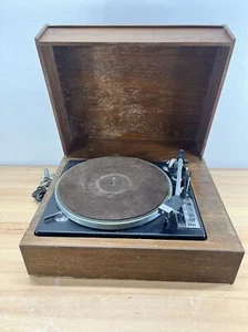Elac Miracord - See Video! - Spins, Arm works, Some Issues w/ Wooden Box - Picture 1 of 17