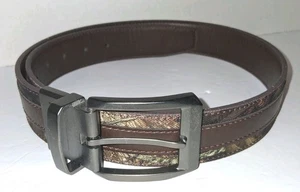 Mossy Oak Belt Mens Reversible Brown Leather Camo Size S30-32 Pewter Buckle  - Picture 1 of 11