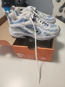 Nike Xccelerator TR Talla 6Y De Colección Zapato para Correr Entrenador Blanco Azul 2005 - Imagen 1 de 13