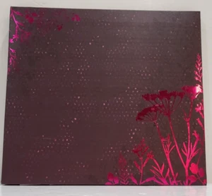 12 x 12 Scrapbook Album Cranberry Red - Picture 1 of 3