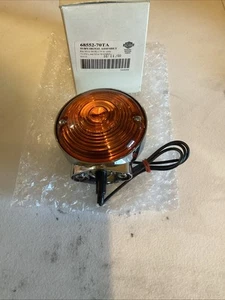 NOS HARLEY DAVIDSON TURN SIGNAL ASSEMBLY 68552-70TA - Foto 1 di 3