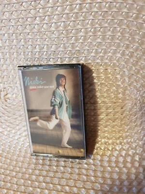 Nicki -  MC  " Ganz oder garnet " - Musikkassette - - Bild 1 von 2
