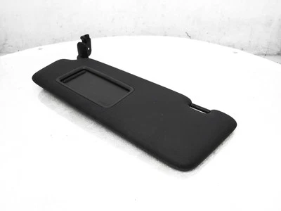 Viseira solar interna lateral para motorista Audi Q3 2017-2018 8U0-857-551-M-7C0 - Imagem 1 de 4