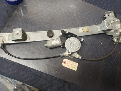 Regulador de pasajero trasero Ford F150 2007 cabina extendida Foto 1 de 3