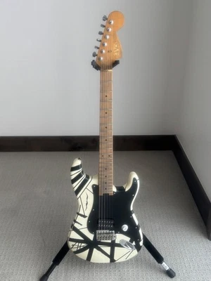 EVH '78 Eruption Relic Striped Series black & white electric guitar - Image 1 of 4