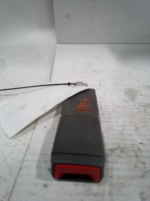 2018 GMC Sierra 1500 Used White Seat Belt OEM 84531744 139K Miles Foto 1 de 4