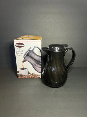 Jarra de servidor de bebidas frías y calientes aislada Winware Winco Black Swirl 20 oz Foto 1 de 4