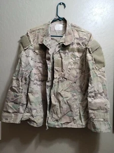 US Army OCP Combat Uniform Coat Size Small Short Jacket - Picture 1 of 8