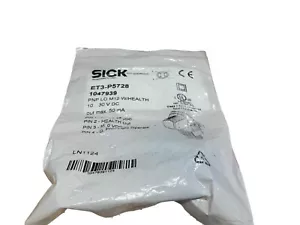 Sick ET3-P5728 Photoelectric Sensor 1047939, 10-30VDC - Picture 1 of 2