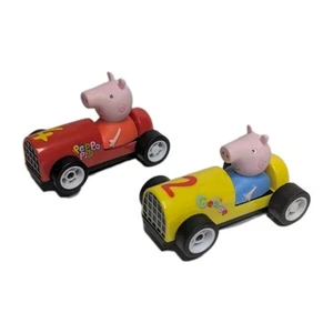 Peppa Pig Carrera First Super George vs Peppa On The Track Grand Prix Race Cars - Picture 1 of 4