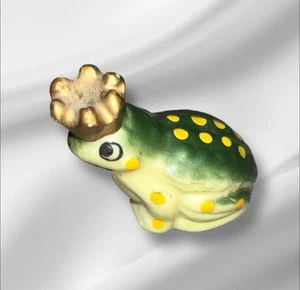 Rana miniatura de porcelana vintage Bug House Japón con corona difícil de encontrar - Imagen 1 de 6