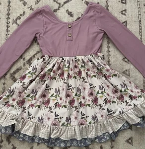 5T freches Pflaume Blumen Twirl Rüschen Kleid Mädchen lila & weiß mit Krawatte im Rücken EUC - Bild 1 von 9