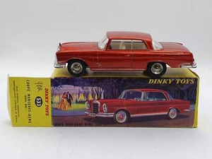 Mercedes 300 Coupè Dinky Toys 1/43 Con Scatola - Foto 1 di 7