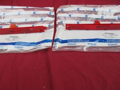 Nuevo de Lote Original Oldsmobile Cutlass Supreme 2 Puertas Cupé Marcador Lateral Trasero 1988-96 PAR Foto 1 de 4