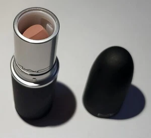 MAC,POWDER KISS LIPSTICK Damen, 931 - Teddy 2.0, Matt, NEU, OVP UVP 29€ - Bild 1 von 9