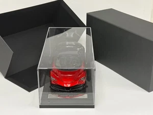 Ferrari SF90 Novitec 1/18 en rojo a negro base de fibra de carbono 99 piezas SE1009 - Imagen 1 de 9