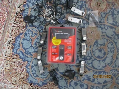 Samsung Juke SCH-U470 Verizon - Nuevo en caja + 8 teléfonos, baterías y cargadores usados Foto 1 de 4