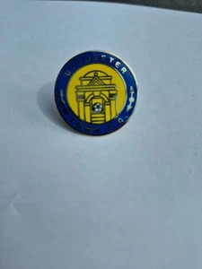 Uttoxeter Town Football Club Enamel Pin Badge Non League Football Club - Picture 1 of 2
