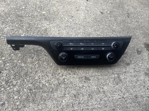 14-21 Kia Sedona Manual AC Heater Climate Temp Control Dash OEM - Picture 1 of 3