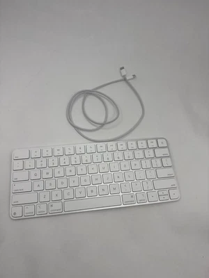 Apple Magic Keyboard Bluetooth Wireless with (usb c charging port) 2024 Genuine - Image 1 of 4