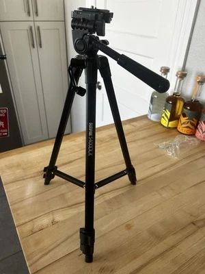 SUNPAK 620-540DLX 54In 5400Dlx Tripod - Image 1 of 3