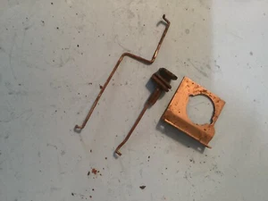 Jonsereds 910E Chainsaw OEM Throttle & Choke Linkage CARB Support Bin 56 - Picture 1 of 2
