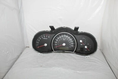 Cuadro de instrumentos velocímetro medidor de panel 06 07 Kia Sedona 66.738 millas Foto 1 de 4