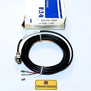 CUTLER HAMMER 1173AF-1200 PROXIMITY SWITCH SENSOR SOURCE HEAD - Picture 1 of 2