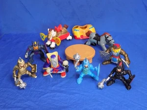 Figuras y caballos de castillo de caballeros medievales Fisher Price Imaginext con Merlín años 90 - Imagen 1 de 11