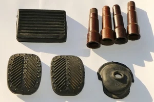 Pedalgummies u. Zündkerzenstecker für Goggomobil (Hans Glas GmbH) - Bild 1 von 1