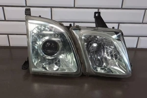 1998-2007 Lexus LX470 Right Passenger Headlight Lamp *Reconditioned* - Picture 1 of 21