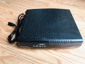 ARRIS TG862G DOCSIS 3 WIRELESS GATEWAY TELEPHONY MODEM Comcast/Xfinity TimeWarne - Picture 1 of 8
