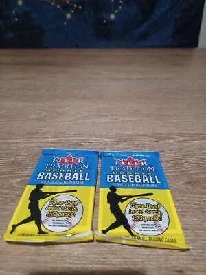 2003 Fleer Tradition UPDATE Baseball Trading Cards, 2 Sealed Pack of 10 Cards - Image 1 of 4