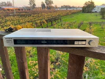 Sintonizador AM/FM estéreo Sony ST-JX2 Foto 1 de 4