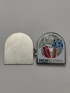 Pin con bisagras Epcot 40 aniversario horizontes Walt Disney World robot mayordomo - Imagen 1 de 3