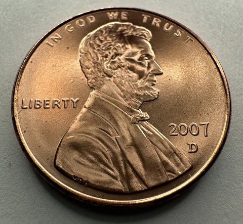 2007-D Lincoln Memorial Penny 1cent Coin from US Mint Set Uncirculated Cover