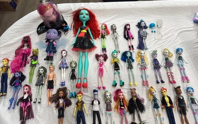 Monster High 28" Voltajeo Verde Ghoul Bestia Freaky Friend Cambiando Ojos Lote-32 Foto 1 de 4