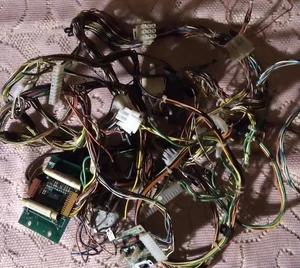 VINTAGE ARCADE WIRING PARTS - Picture 1 of 1
