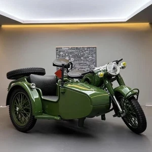 Changjiang 750 motorcycle with sidecar alloy motorcycle model green 1/10 - Picture 1 of 5