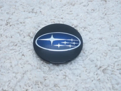 ОРИГИНАЛЬНЫЙ ЦЕНТРАЛЬНЫЙ КОЛПАК КОЛЕСА SUBARU CROSSTEK, FORSTER,LEGACY, OUTBACK, WRX 28821VA000 #2C-4 - Изображение 1 из 2