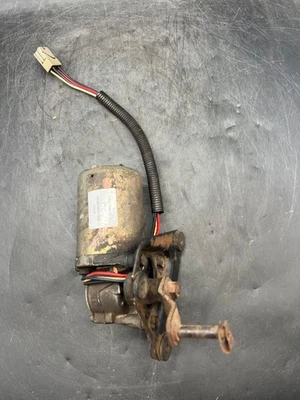 1983-1988 Ford Ranger OEM limpador de para-brisa dianteiro conjunto de módulo de controle do motor - Imagem 1 de 4