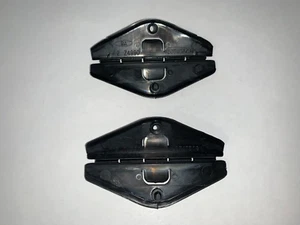 Genuine GM 12337898 Front Door Window Glass Guide Set of 2 - Picture 1 of 3