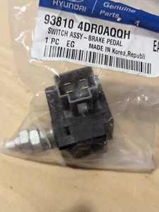 New Hyundai Santa Fe Tucson Kia Brake Stop Light Switch 938104DR0AQQH - Picture 1 of 1